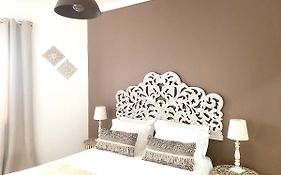 Pátio Abílio Guest House
